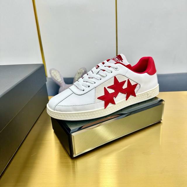 出厂价Pp 男+40 顶级版本：情侣款 Amiri 埃米尔 最新The Pacific 系列 情侣款 骨头 星星 休闲 运动鞋 滑板鞋 Amiri的Pacifi