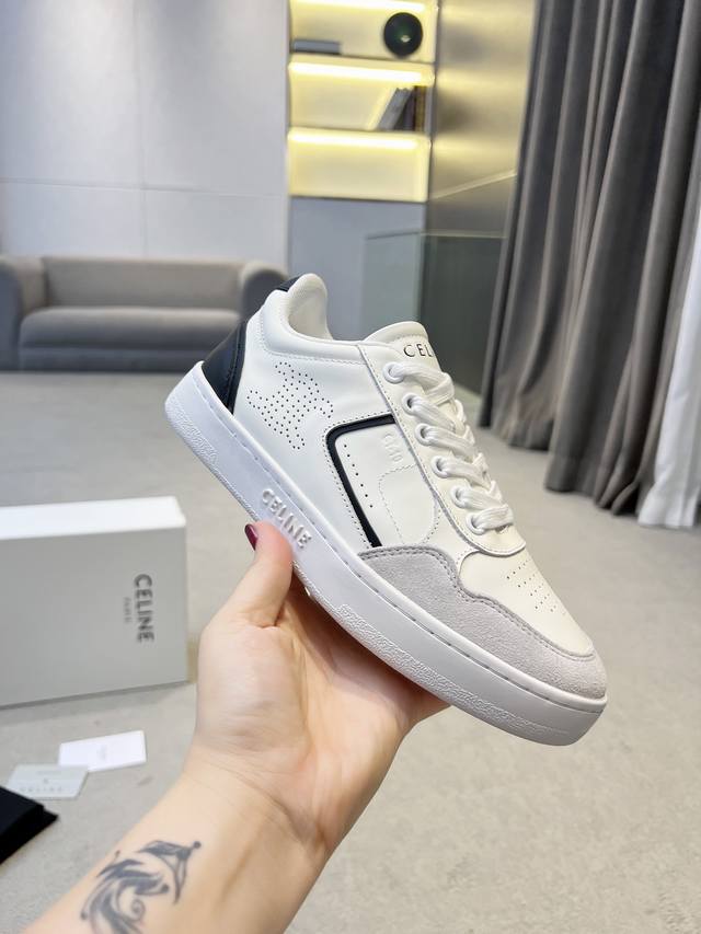 实价： Celine24赛琳Trainer秋冬情侣系列！Ct-10低邦牛皮革系带运动鞋；时尚轻松又高级，无论是通勤还是出游统统都Hold住！明星同款 时尚百搭、