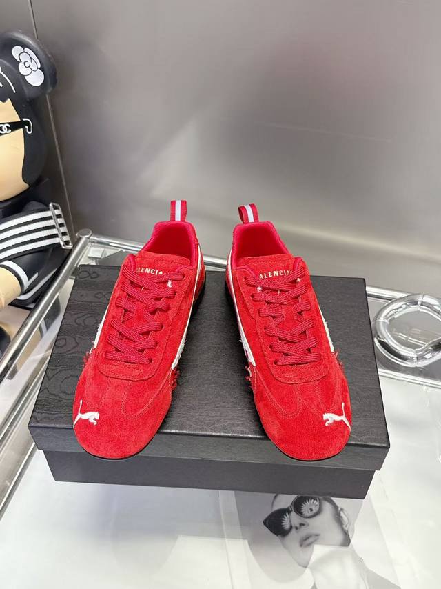 工厂P价 女装女鞋 运动原单。码数35-40 41定做 Puma X Balenciaga联名赛车鞋家人们，时尚圈又搞大事啦！Puma和 Balenciaga联