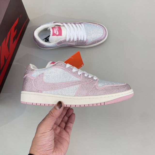 调工厂P价 男装男鞋 运动原单 顶级实拍 Atir 24Fw New Arrival～ 耐克Air Jordan 秋冬新品｜满天星休闲球鞋 这双布满水钻的球鞋一