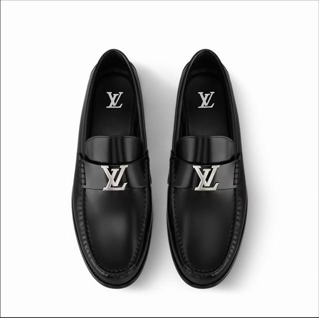工厂P价 Louis Vuitton 里 路易威登 新款男士皮鞋官网原版复制，官网1:1材料制作意大利牛皮面，水染内里绝非一般的工艺制造，大厂工艺流程，专为潮男