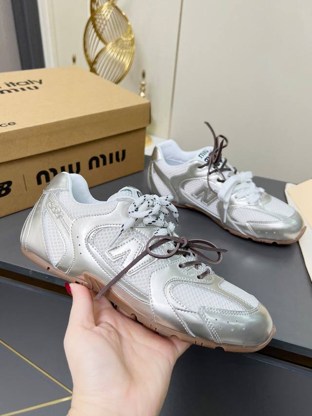 Miumiu缪缪 X New Balance 联名款Nb530情侣款 休闲 运动鞋 阿甘鞋 德训鞋 原版购入开发做货 Miu Miu X New Balance