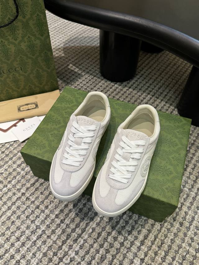 实价 Gucc男女同款新款德训运动鞋 面料：丝光反绒皮配高密度透气网 内里：绵羊皮 码数35-45