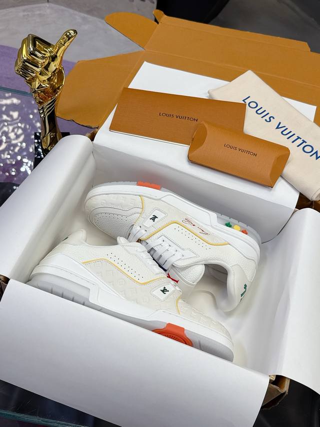 工厂P价P： 邮轮限定款 飞机盒10 Lv Tarine路易威登X Tyler 联名款 驴牌 L家 压花 情侣款 休闲 运动鞋 滑板鞋 原版购入开发 路易威登