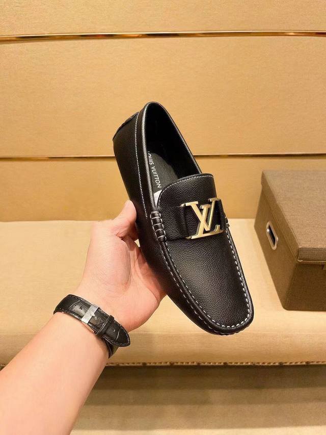 官方旗舰店新款 全羊里 Louis Vuitton顶级代购，专柜同步发售，男士的最爱 鞋面采用意大利进口原版头层牛皮，全进口头层羊皮里，鞋底原厂特供原版底，官方