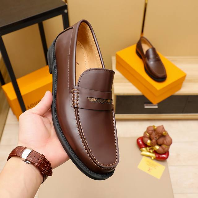 调工厂P价 男装男鞋 运动原单 Louis Vuitton 里 路易威登 新款男士休闲商务皮鞋官网原版复制，鞋面采用进口官网1:1材料制作意大利牛皮面，水染内里