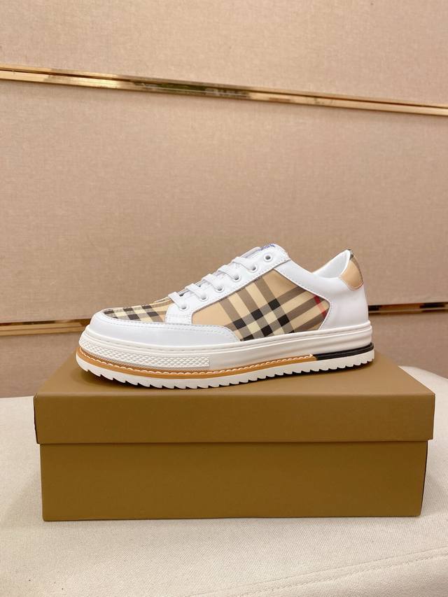 调工厂P价 男装男鞋 运动原单 专柜同步Burberry 巴宝莉 顶级代购同步发售正码数：38-44意大利进口头层牛皮配布料。全进口羊皮内里，鞋底：原厂特供原版