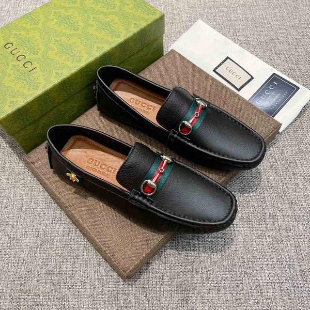 调工厂P价 男装男鞋 运动原单， Gucci 古奇官网原单高端商务休闲豆豆鞋，法国意大利殿堂级热版，最新元素潮爆全球，官网火爆热卖，原版版本，专柜爆款，鞋面意大