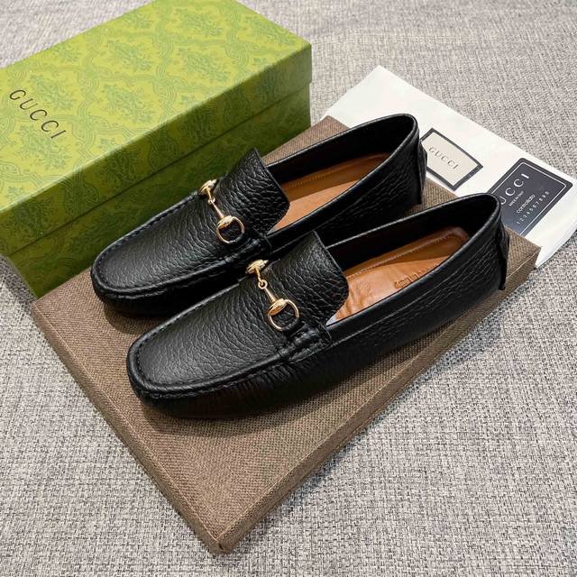 调工厂P价 男装男鞋 运动原单， Gucci 古奇官网原版新款高端商务休闲驾车豆豆鞋，意大利名模贵族们爆款，时尚界的佼佼者，无可超越，明星同款，鞋面采用进口原版