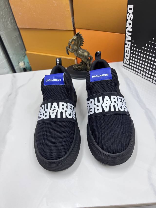 调工厂P价 男装男鞋 运动原单 品牌： Dsquared2 尺码：36-45 可定做45，46 等级：高版本 材料： 夏季新款 款式类别：原版进口胶料材质 拼色