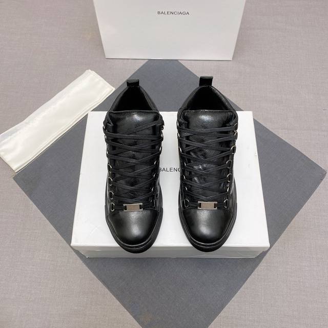 调工厂P价 男装男鞋 运动原单 Balenciaga [巴黎世家]。官网最新款、欧洲原版购入拆解 1:1复制 原版大底 脚感Q弹柔软 面料进口牛油皱纹皮，细密皮