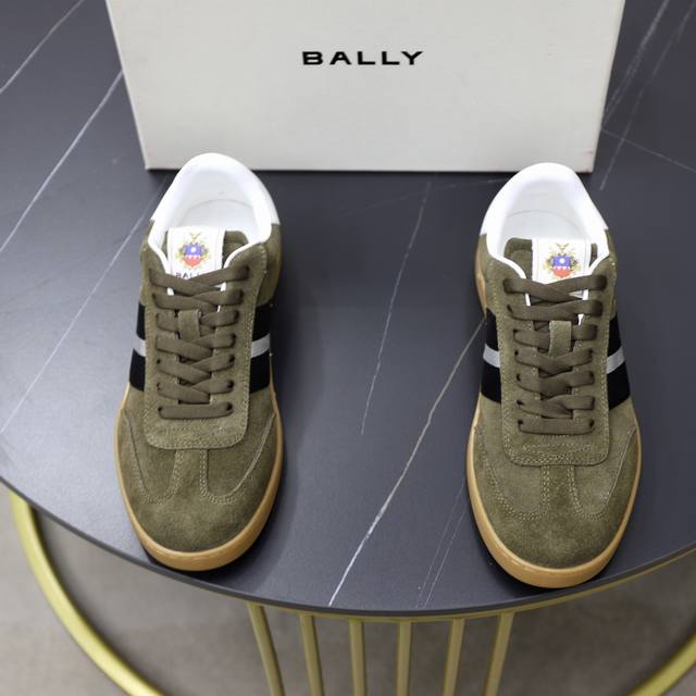 出厂价Pp： Bally 巴利 -高端品质 原单 -鞋面：原版皮 -大底：超轻Tpu发泡 -超高品控 做工精细：凸显 高端 贵气 档次 -Size：38-45