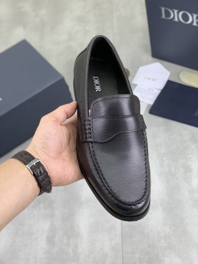 工厂P价P 实价 高版本 Dior 迪奥 原版！顶级意大利代购！男士商务休闲皮鞋，鞋面原版进口荔枝纹小牛皮，极致质感，绅士风范，内里进口水染牛皮，顶级意大利原版