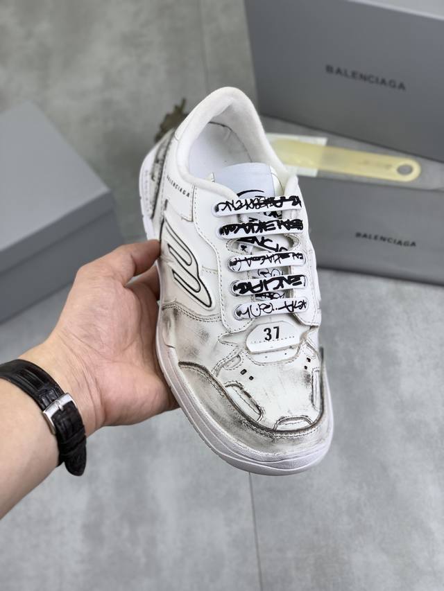 工厂P价P 实价 顶级版本 情侣款 Balenciaga巴黎世家 最新Hamptons系列 情侣款 破损 做旧 休闲 运动鞋 原版购入开发 做货 Hampton