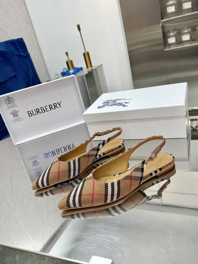 工厂P价 女装女鞋 运动原单 新品上架Burberry 巴宝莉细跟，平底秋鞋渠道货 硫化一脚蹬巴宝莉秋鞋必须专柜一致！鞋面采用巴宝莉特殊格子，三线电绣垫脚，原版