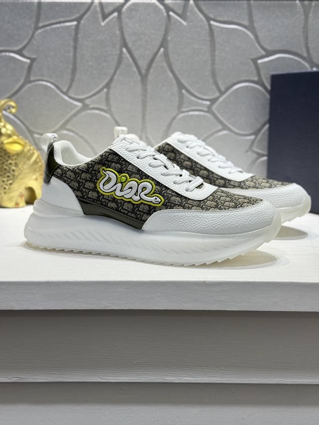 Dｉｏ* 原单品质！ 迪奥Christan Dior 迪奥 爆款 新款 顶级代购男士Hk专柜同步发售。鞋底：原厂特供原版底，独家活动成型底超级舒适，原厂跟单货，