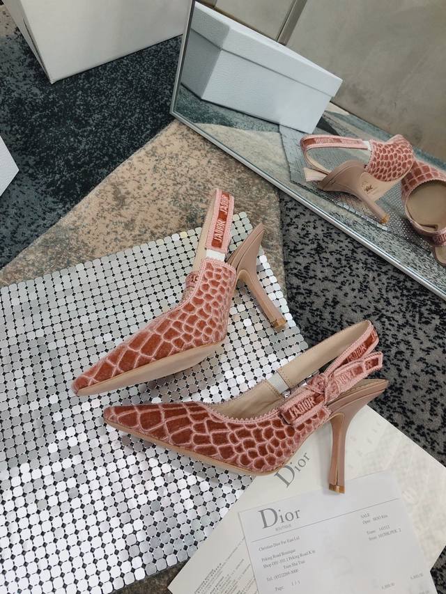 J'adior 迪奥 Dior&Moi 春夏最新高定Slingback标志性系列 镂空网面藤格纹立体天鹅绒刺绣图案露跟平底女鞋 明星同款字母Logo织带方头粗高