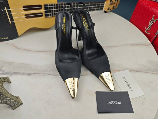 工厂P价 Saint Laurent 圣罗兰、高跟Ysl字凉鞋 早秋专柜同步最新款、Ysl、装饰 经典上乘美艳力作 专柜最火春夏系列 兼备气质 时尚 经典耐看的
