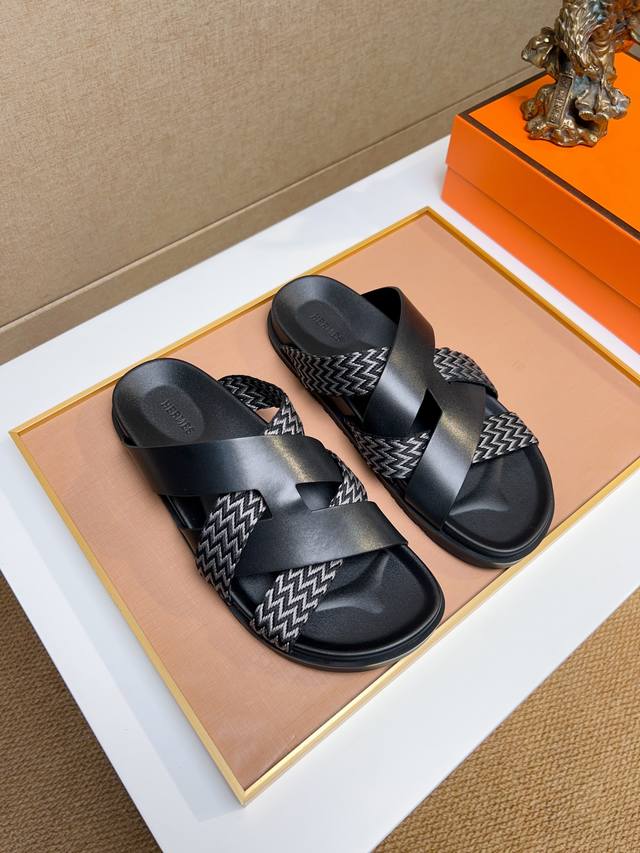 HermèS Size：女码35-39码 40.41.42定做 男码38-44 45.46定做 H家 Chypre爱马仕二舅凉鞋[转圈]情侣款上新 小牛皮机能风