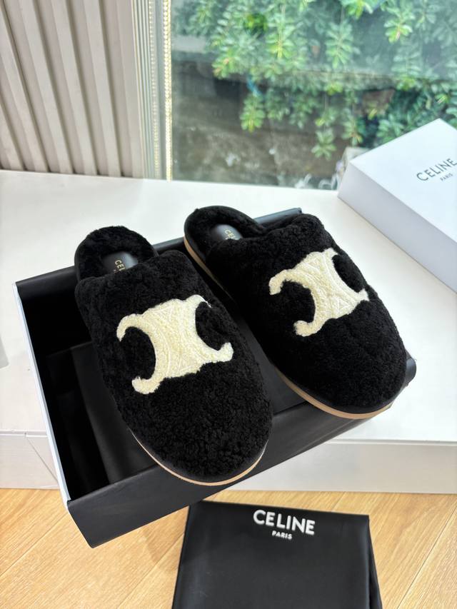 G024所见即所得顶级品质Celine 塞琳 5新款包头拖鞋毛毛鞋赛琳又让我重新爱了它一次！这季节美鞋太多这款毛拖真的是让我无法自拔真太可爱了～ 面料：欧洲进口