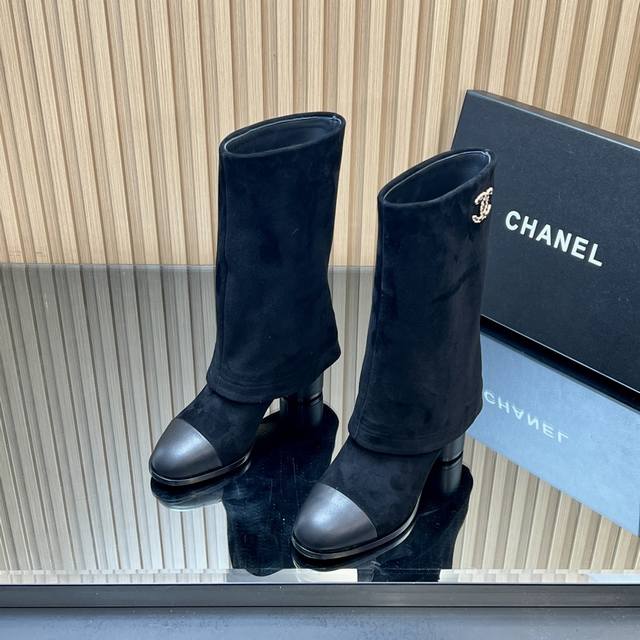 顶级品质 秋冬新款Chanel香奈儿裤管靴 裤靴中筒靴 高筒靴 又是快狠准的给你们带上绝杀单品 时髦就是永远赶在别人前面 又是无敌绝绝子的爆款单品Yyds！ 鞋