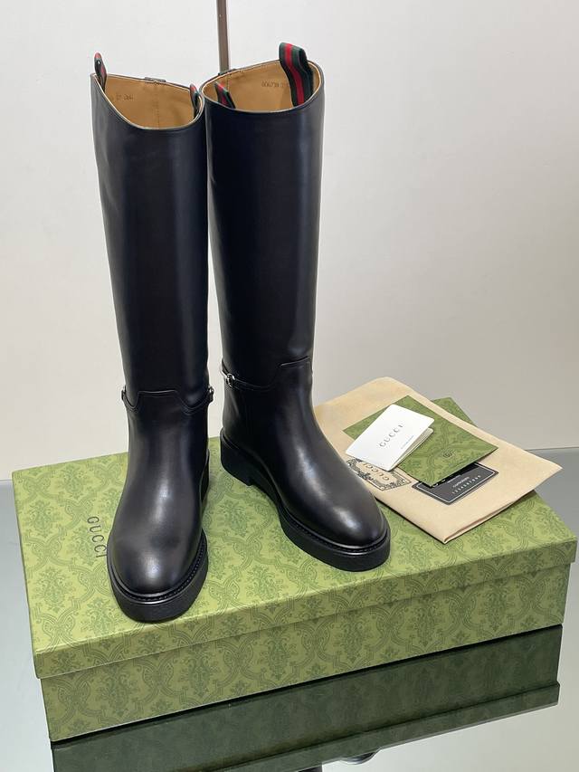 正常出货 售后 古奇 Gucci 秋冬修长造型马衔扣马术长靴 走秀款过膝靴顶级代购级 年底冲量底价 进口小牛皮长靴重工艺所有制作整个做工与原版一致！ 这款靴子甄