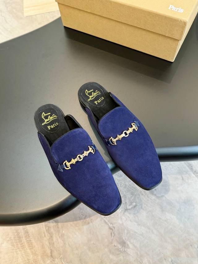 Cl高级定制 顶尖工艺品 时尚皮底半拖 正码：39一44， 38.45.46.47定做不退换 ： 同步发售！货！顶级手工艺 意大利全面进口原皮料小牛面 超强质感