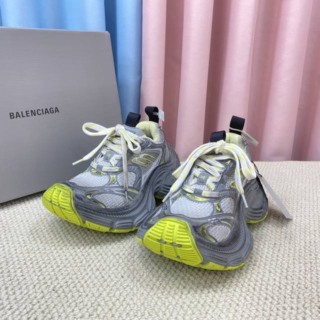 最新款10Xl顶级版本 Balenciaga巴黎世家 10Xl系列 情侣款老爹鞋 顶级版本 运动鞋原版购入开发 做货 Balenciaga 整体鞋型汲取了Bal