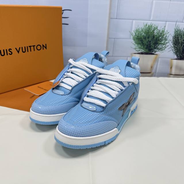 面包鞋 升级版 Lv-路易-威登 Pk市场一切版本 情侣款 走秀新款 篮球板鞋 代购品质 原版1：1开发复刻！！上脚非常舒适 做工精细 鞋面由意大利进口小牛皮拼