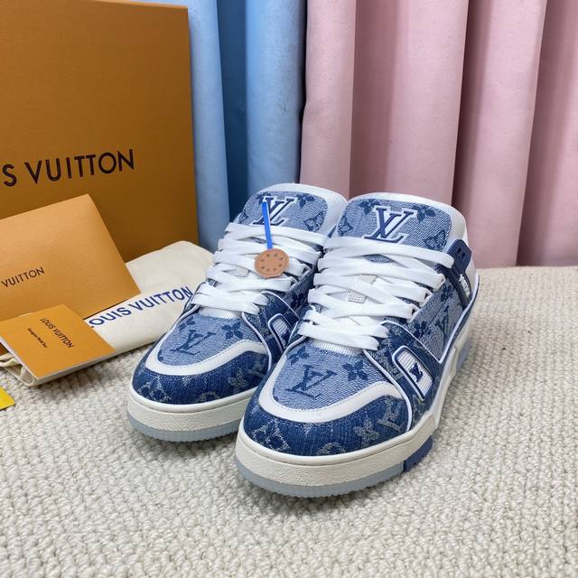顶级版本Lv～Trainer路易威登 By Virgin Abloh最好看的运动，品牌力推新品， 官网限定款复古篮球运动！ 高帮低帮均花血本购入原版1:1精准复