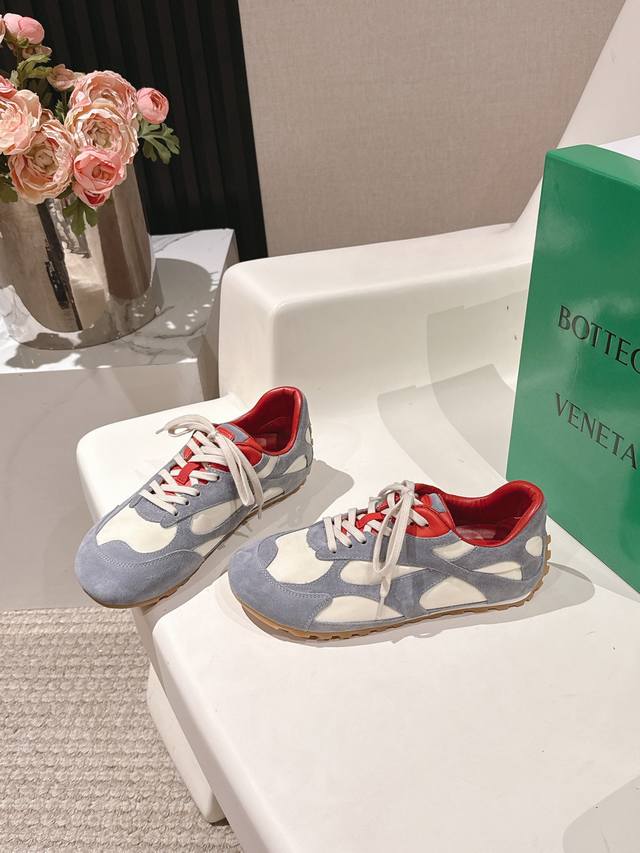 Bottega Veneta 25Ss春夏新款 复古 阿甘鞋 运动鞋 全新的中性运动鞋 Orbit 系列 在保证休闲舒适的同时 不乏造型设计的精细雕琢 搭配甄选