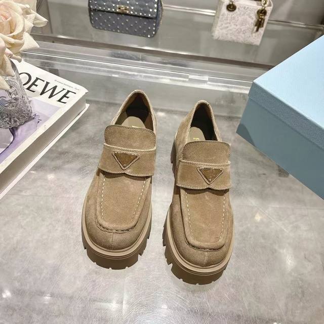 普家专柜新款， ，35-39 34、40、41定制不退换