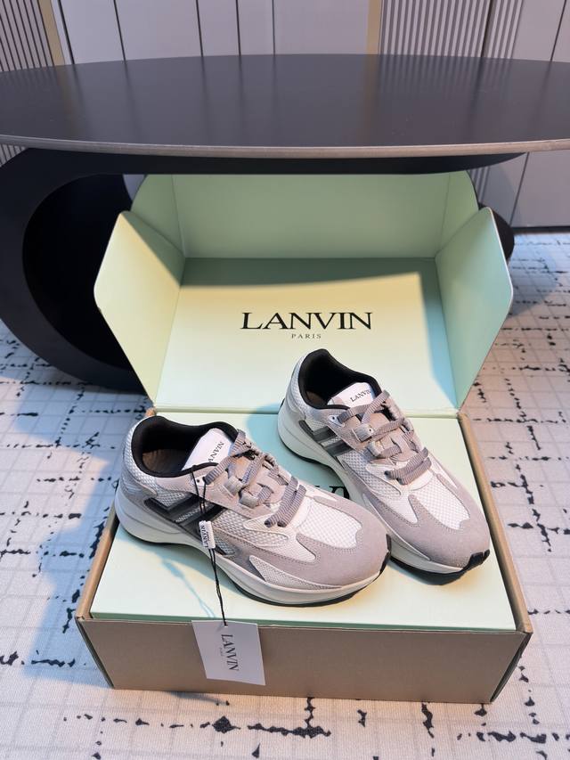 Lanvi* 浪凡 最新Jla系列 情侣款 网面 厚底 休闲 运动鞋 跑鞋 原版购入开发 做货 这款男女同款运动鞋轻便舒适，网片设计让鞋面更轻盈.不怕脚闷，鞋子