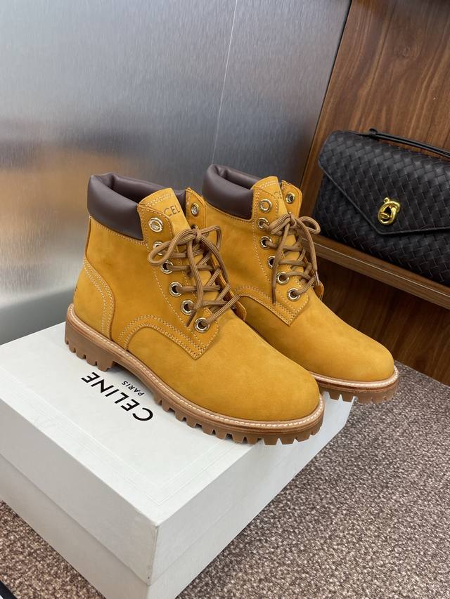 工厂P价P女码 男码 Celine 2025秋冬情侣新款低跟系带机车短靴 赛琳字母Logo拼色休闲骑士登山靴 材质：鞋面进口牛麂皮+水染羊皮内里+原版开模真皮沿