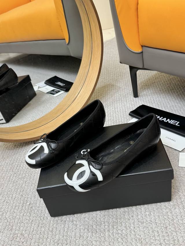 工厂P批P Chanel香奈儿最新款中古康鹏芭蕾舞鞋 超多明星名媛上脚 这款芭蕾舞单鞋第一眼看上就被种草了根据天气变化自由穿搭！套上袜套春夏秒变可爱单鞋！秒变魔