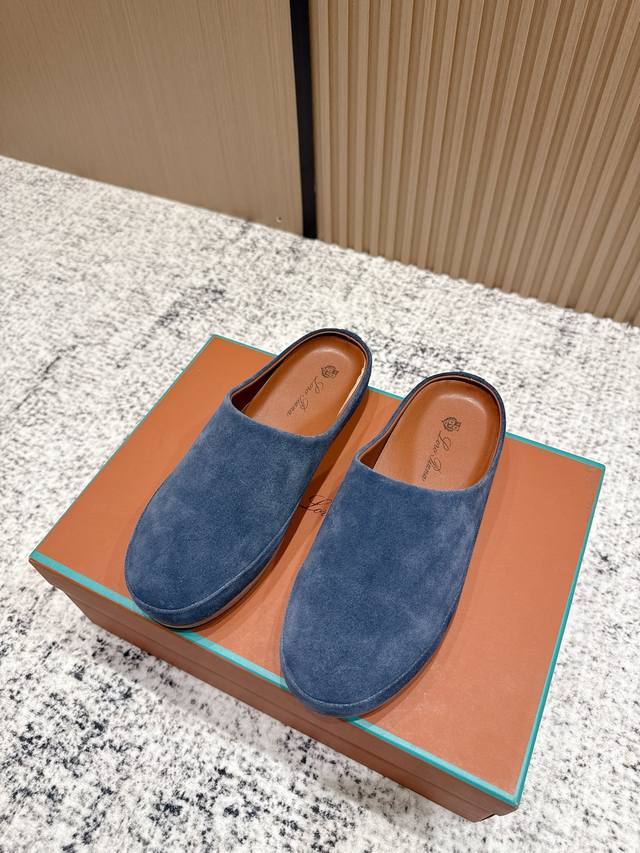 顶级版本 情侣款 ，男+10 Loro Piana 乐悠翩雅 25 升级版本 情侣 乐福 半拖 Lp是意大利顶级奢侈品牌 低调奢华 设计都是一贯纯色系 简单、细
