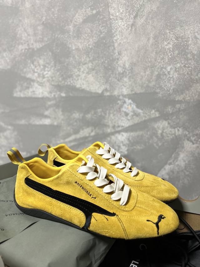 Puma联名Balenciaga： P 情侣款、谁懂啊！这双做旧战损风Speedcat也太好看了叭、薄底神鞋2.0升级