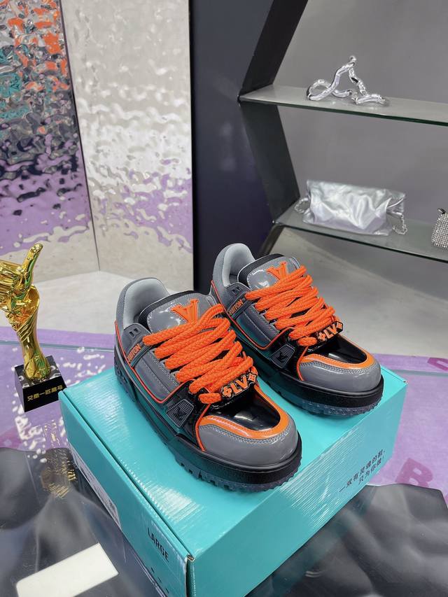 工厂P价P： 代购版胖丁漆皮 Louis Vuitton Lv 路易威登 Trainer Maxi 胖丁 低帮休闲板鞋 全新私人订单出货 海淘代购同渠道 正确折