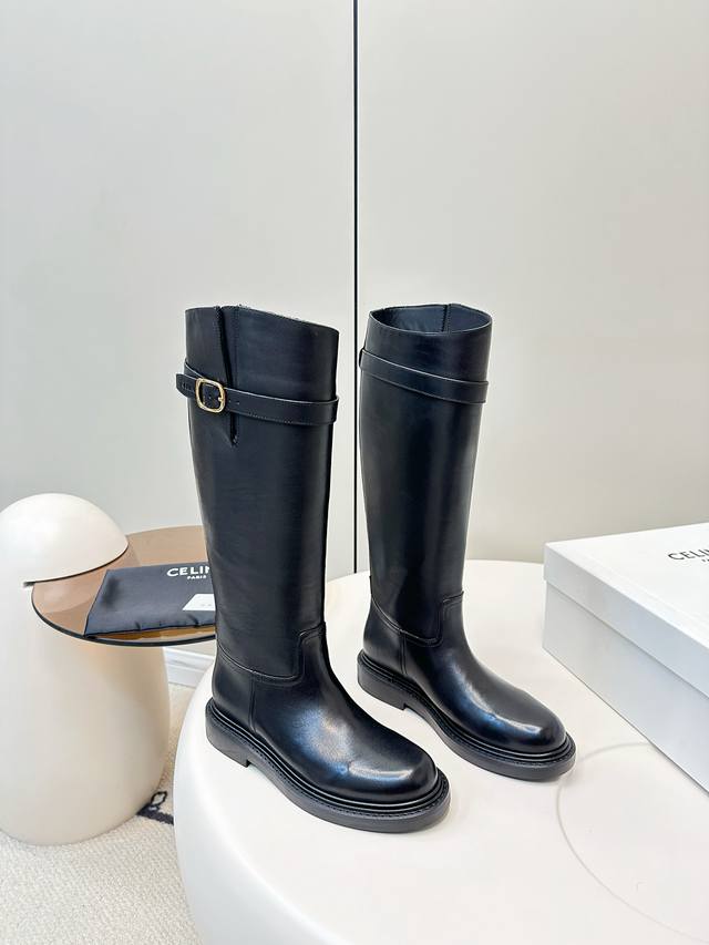 Celine｜塞琳杨幂同款一脚蹬骑士靴 16寸高靴 高版本当季深受众多网红博主热捧，完美精修鞋楦小圆头，非常到位，线条流畅版型正 ，整齐工艺车线超有质感～上脚非
