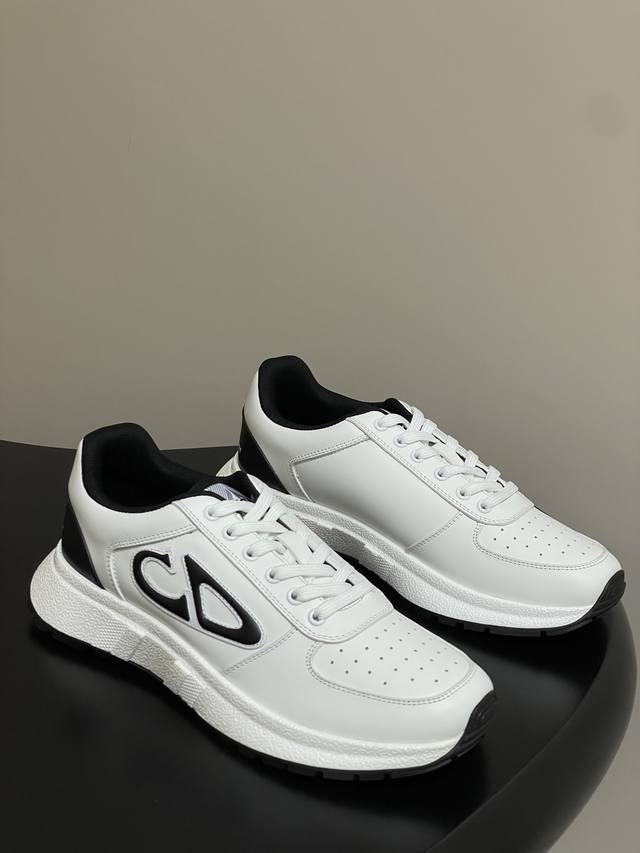男10 25Ss早秋新款Dior迪奥 Run'n'dior 运动鞋Cd牛皮面休闲鞋跑步鞋情侣款 简约超级百搭. 鞋面搭配 Logo布标.上脚完美奢华可任意搭配春