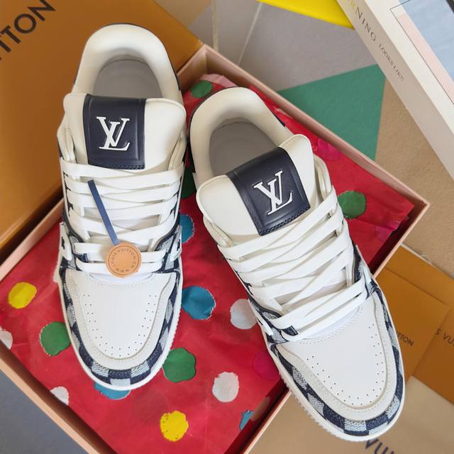 顶级版本：情侣款 Lv Trainer路易威登 Ingo联名 驴牌 L家 情侣款 休闲 运动鞋 滑板鞋 原版购入开发 做货 本款 Lv Trainer 运动鞋为