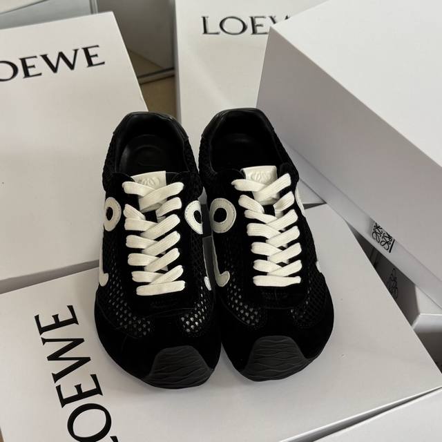 Size: 35-43 44定做不退不换 Loewe罗意威二代Ballet Runner升级2.0给足界一些震撼，2025早春Ballet Runner 2.0