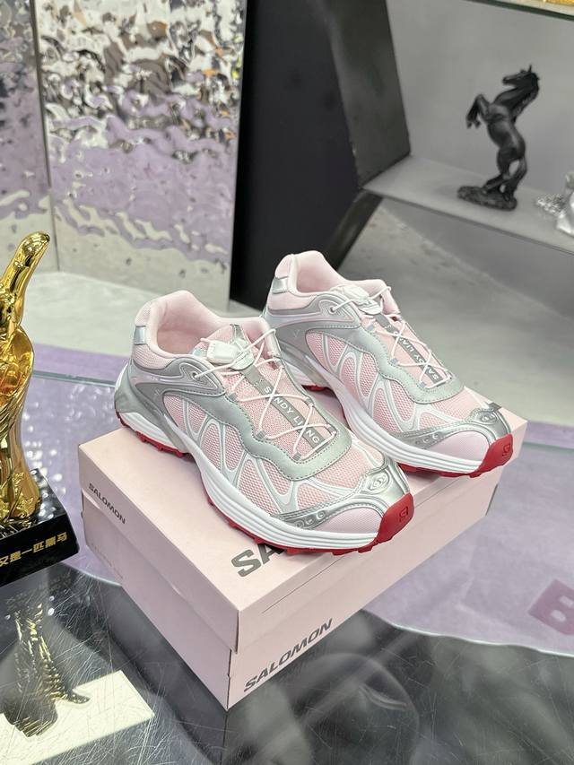 工厂P价P： 粉色 女款 别的颜色情侣码数 Salomon萨洛蒙 Xt-Whisper圆头越野跑鞋！ 圆头防撞设计，加宽鞋头空间，脚趾自由舒展不挤脚，长时间徒步
