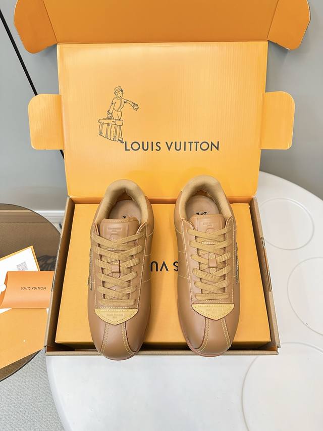 顶级版本 配飞机盒 Louis Vuitton 路易威登 菲董 联名 Buttersoft系列 面包鞋 休闲运动鞋 此次系列包括从简约风格的运动鞋到引人注目的跑