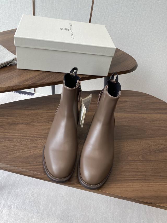 Brunello Cucineli Ss25New Arrival～ 布鲁内诺库奇内利｜秋冬新款系带马丁靴 上脚帅气舒适 秋冬一定要有一双Bc的战靴 Bc家的品