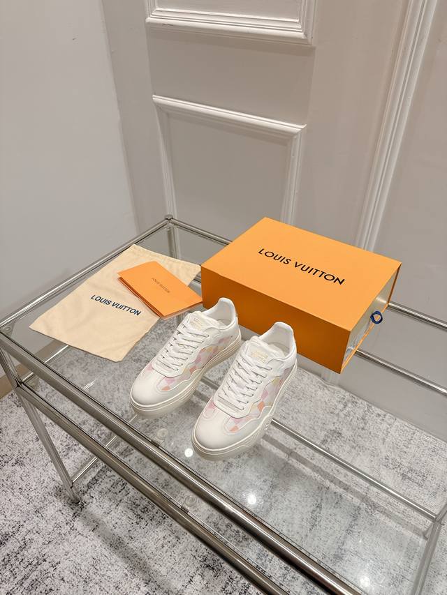 顶级版本： Lv 路易威登L家驴牌Groovy Platform 系列 龙年限定 休闲 运动鞋 小白鞋 原版购入开发 做货 本款 Lv Groovy Platf