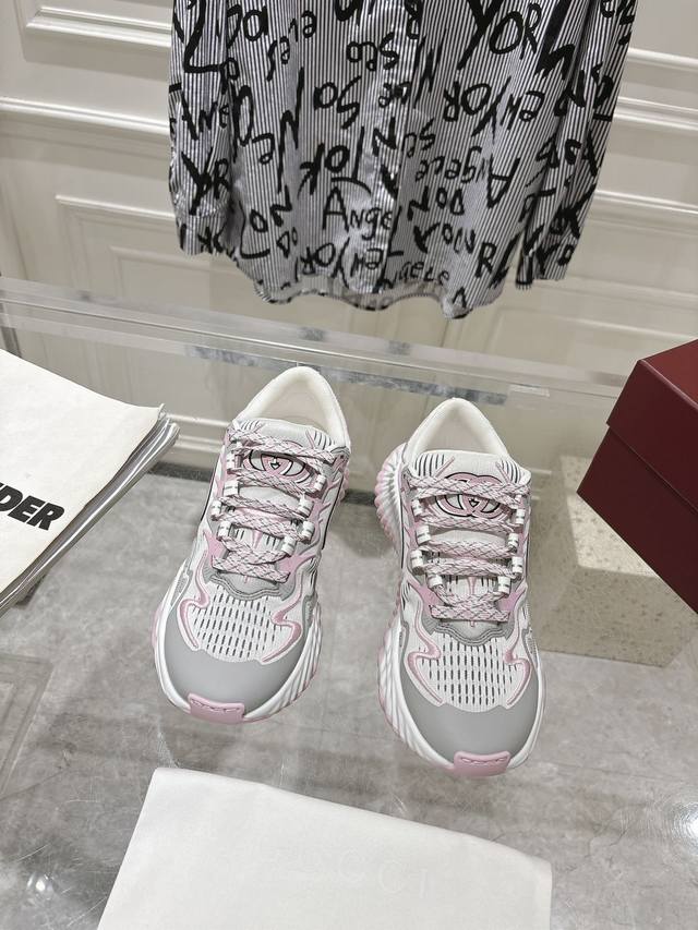 出厂 顶级版本Gucci Ripple新款波浪鞋购入原版1比1开发脚感轻盈舒适配有全套航空包装码数35-40