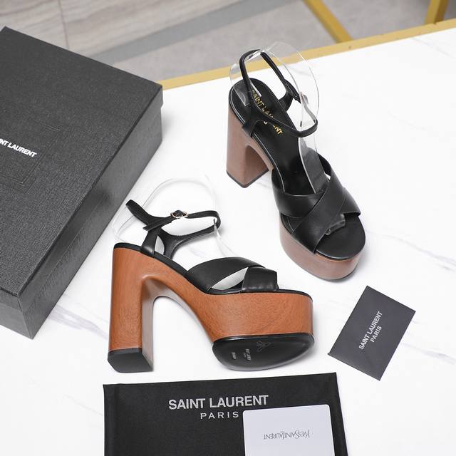 高版本 Saint Laurent 圣罗兰Ysl专柜主打款防水台恨太高菱格凉鞋 高端定制顶级品质，延续家族经典鞋面设计，简约大气，防水台超高大粗跟让Mm轻松驾驭