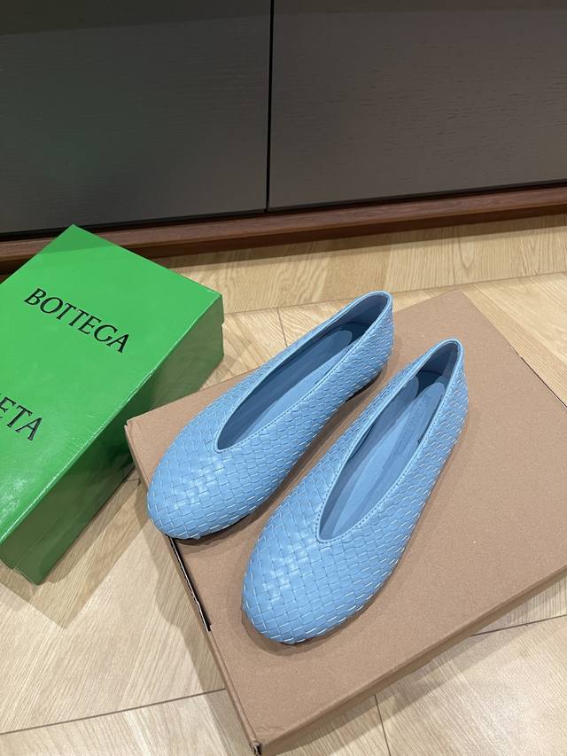 顶级品质 Botteg**编织芭蕾舞鞋 全皮小平底 Size35 36 37 38 39 订40 41 不退换