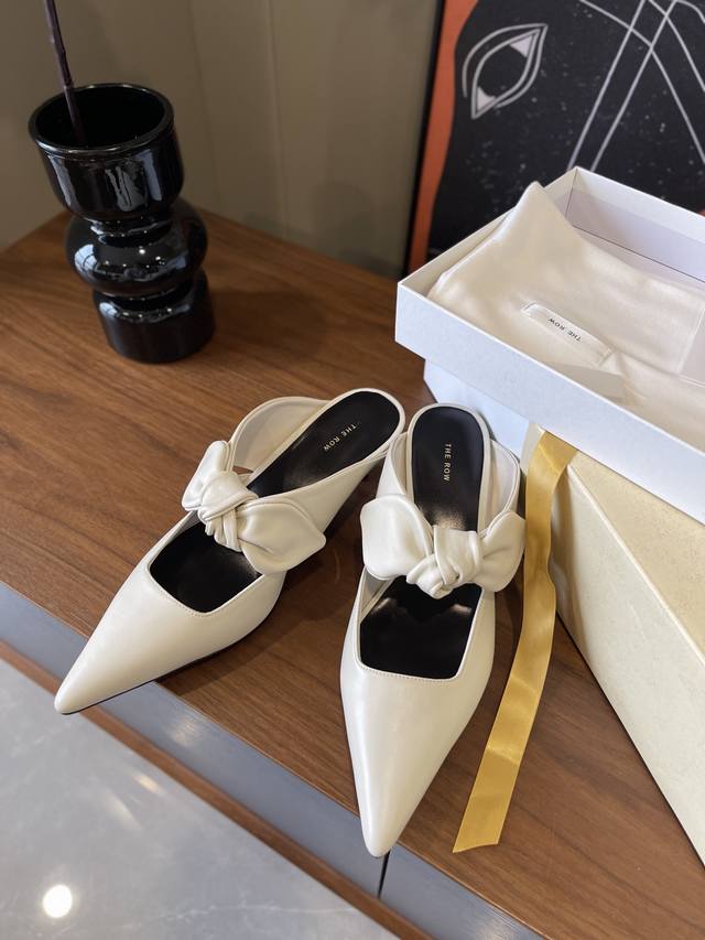 莞产 顶莞产The Row蝴蝶结半拖 全羊皮真皮底 穆勒拖 Size35 36 37 38 39 定40不退换